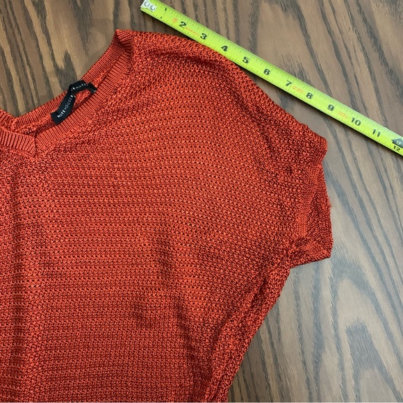 White House Black Market Crop Sweater Burnt Orange - Picture 7 of 9